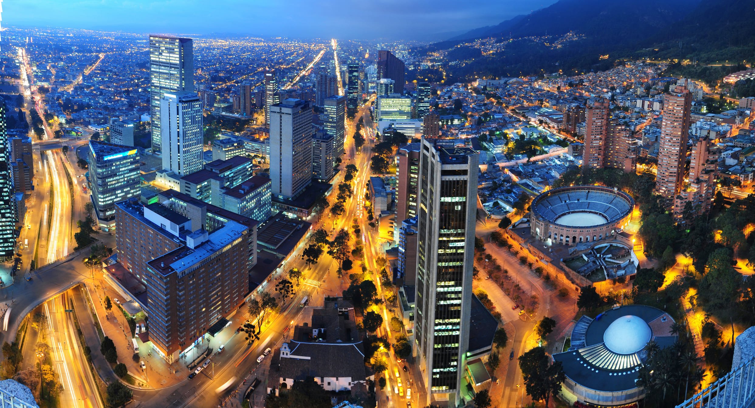Centro de la ciudad - El centro de Bogotá-Bogotá de noche